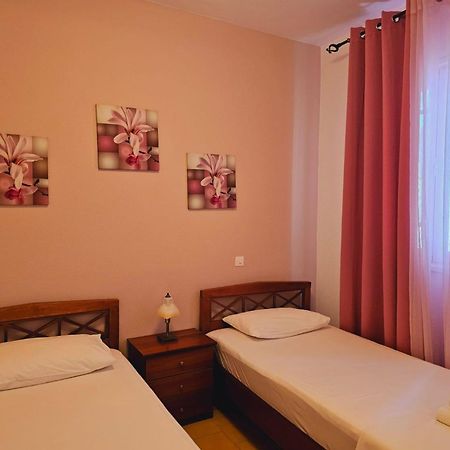 Glyfada Maisonette Aa2g 59 Eksteriør billede