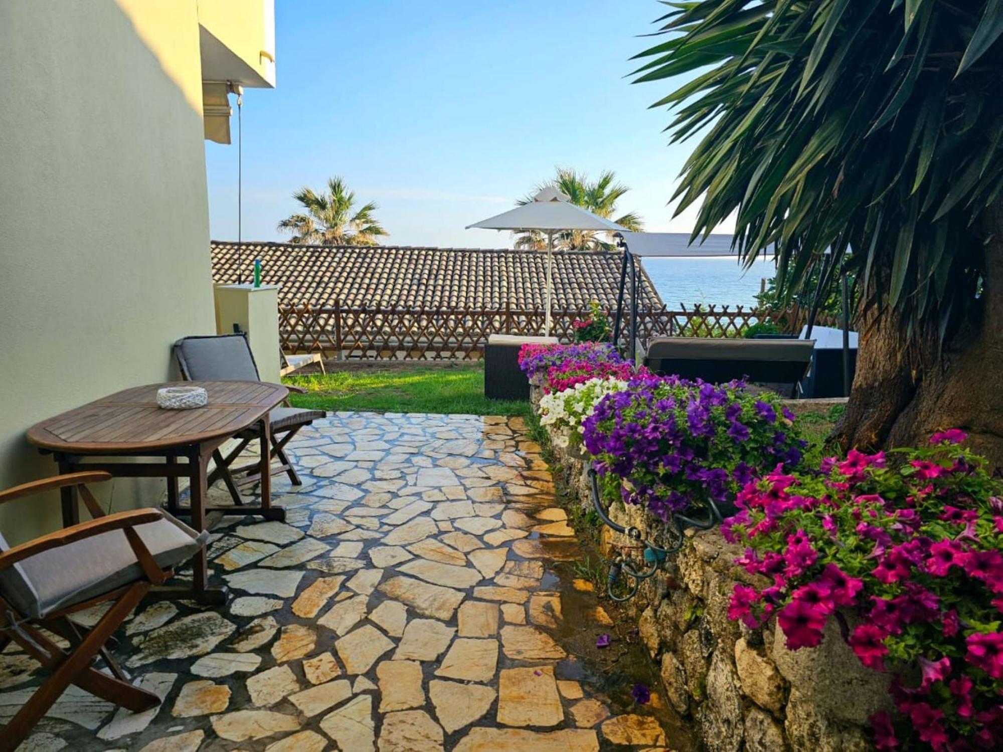 Glyfada Maisonette Aa2g 59 Eksteriør billede