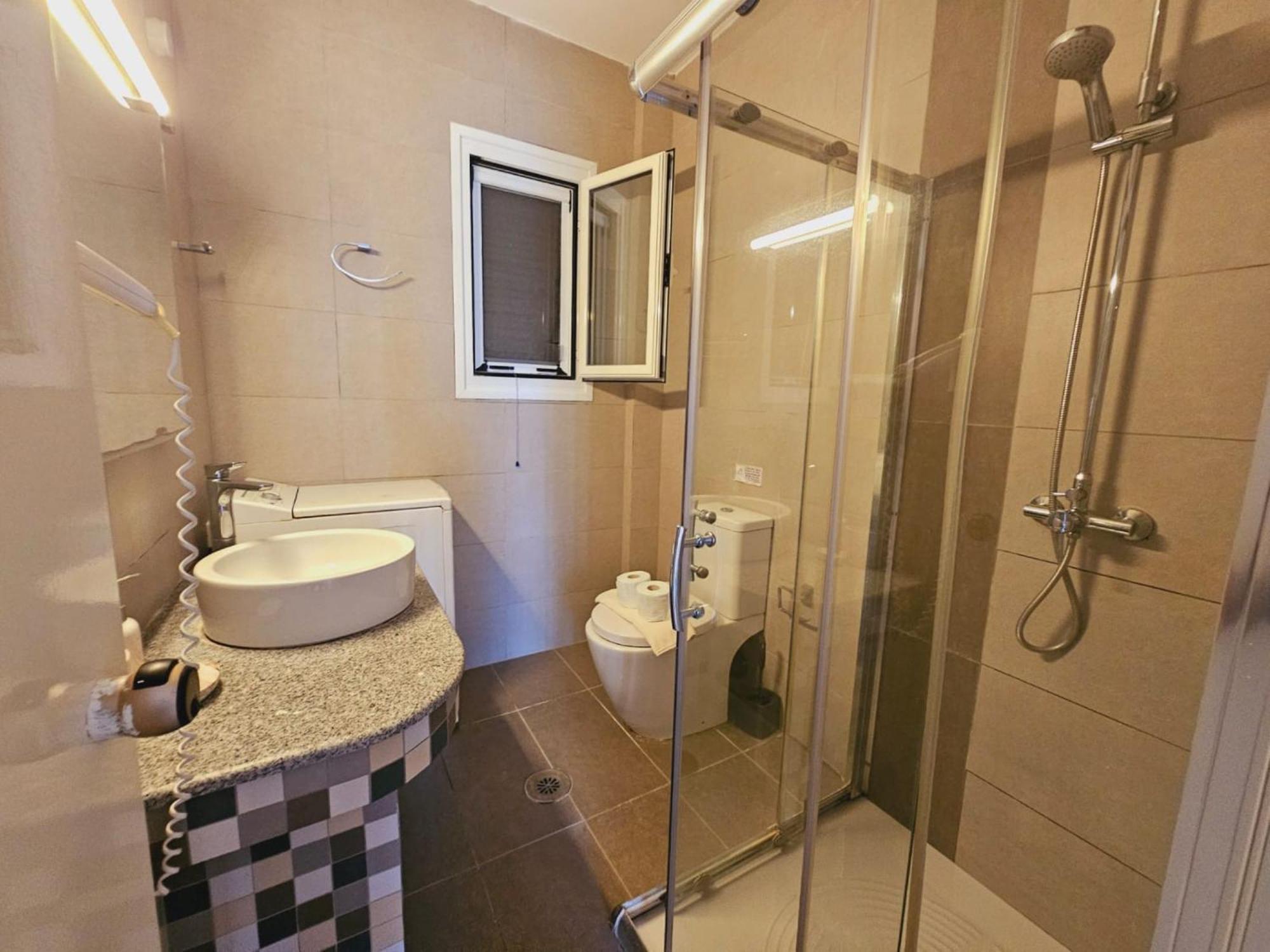Glyfada Maisonette Aa2g 59 Eksteriør billede