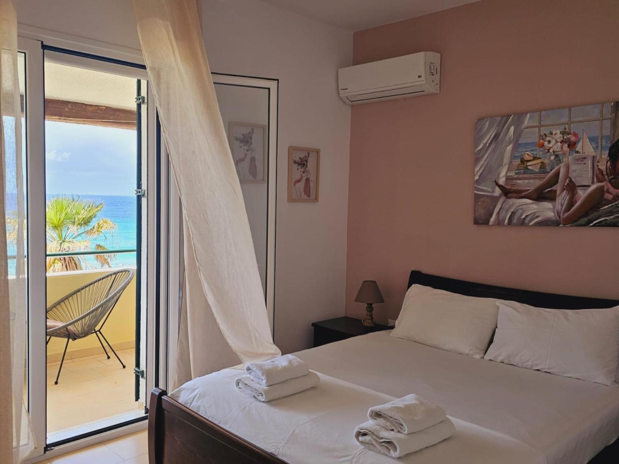 Glyfada Maisonette Aa2g 59 Eksteriør billede