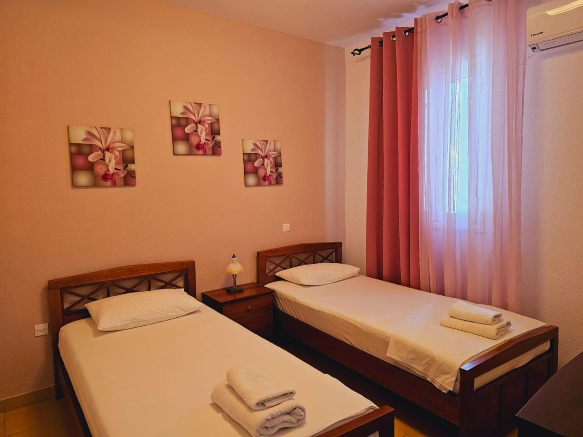 Glyfada Maisonette Aa2g 59 Eksteriør billede